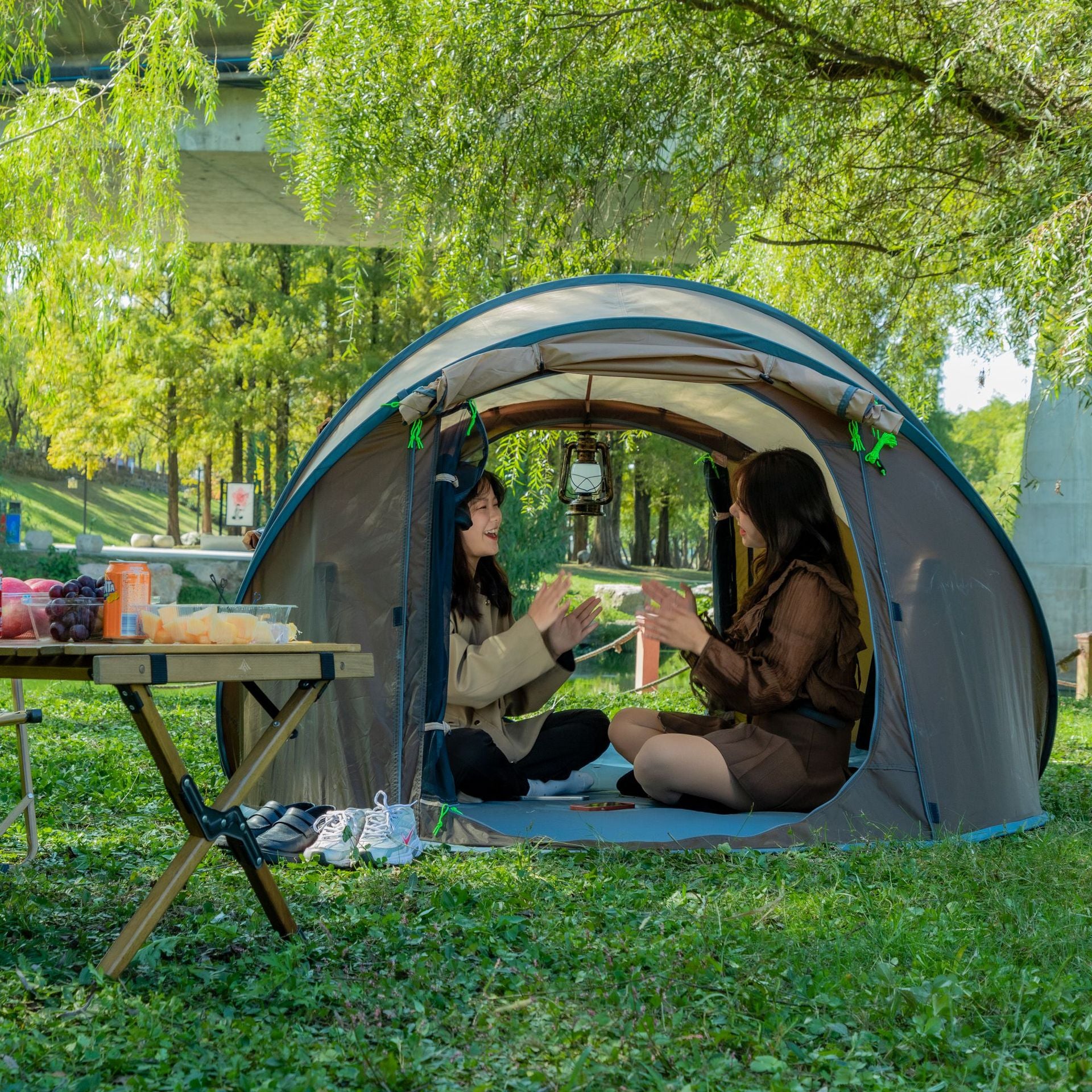 Outdoor Supplies Single Layer Automatic Tent
