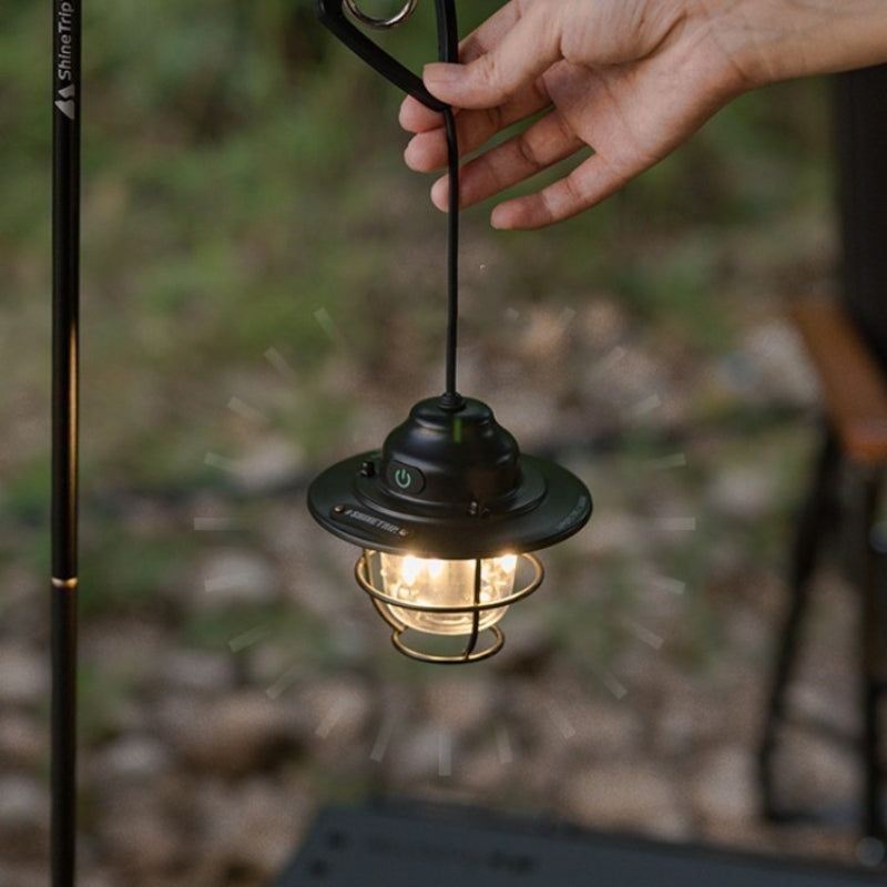 Shanqu Outdoor Camping Lantern Pine Cone